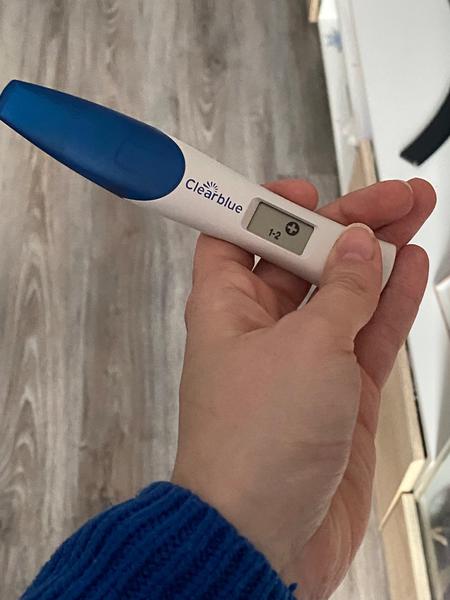Pozitivní test po IVF a lehké špinění. Jak řešit obavy?