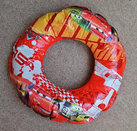 Kruh do vody nafukovací,