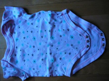 Body s krátkym rukávem, 68