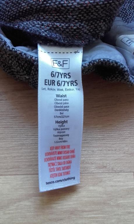 Teplejšie šortky k punčochám, f&f,122