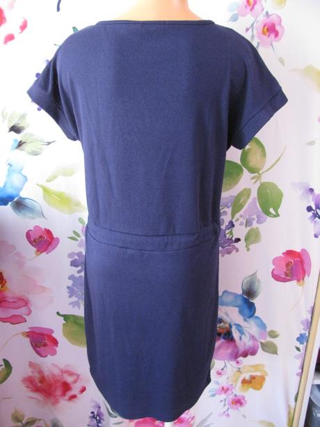 Luxusní pružné modré mini šaty s kapsami, 40