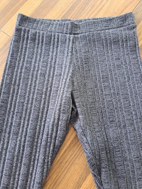 Teplé leginy, c&a,158