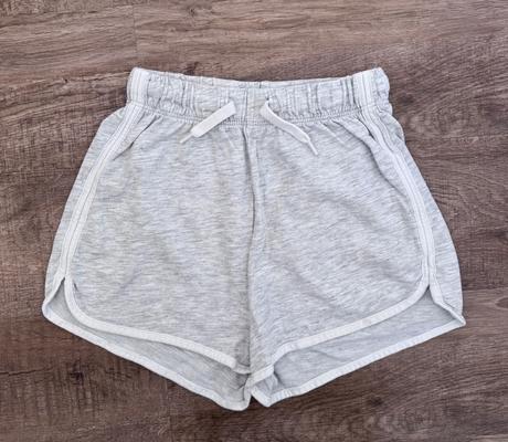 Kraťasy hm, vel. 134, h&m,134