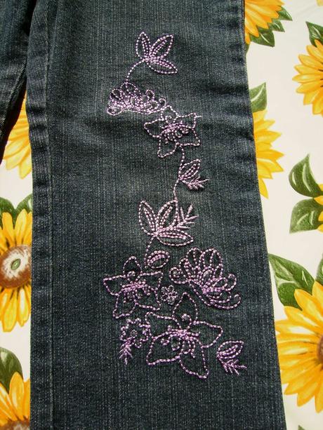 Rifle holčičí s vyšíváním vel.4 - 5 let, girl2girl,104