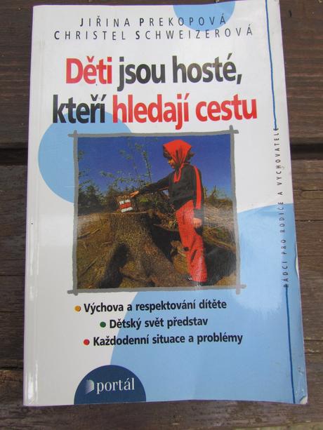 Kniha "děti jsou hosté, kteří hledají cestu",
