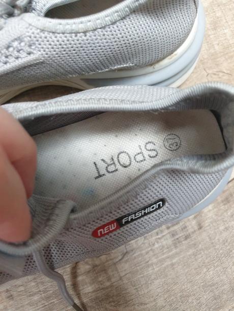 Dámské či dívčí slipy on tenisky, 37