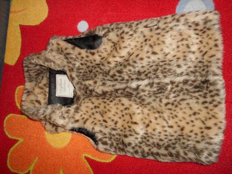 Vel 110 vestička chlupata, next,110