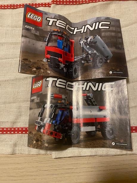Lego technic set 42084,