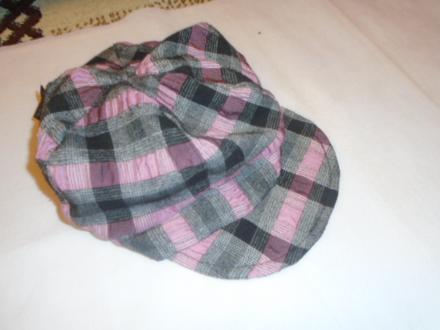 Kšiltovka elegantní obvod 56 cm tak do 7 l, 56