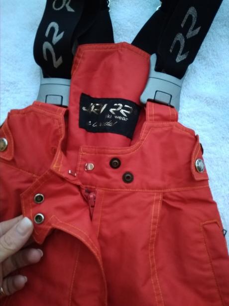 Šortky na lyže zn."jri 22 ski wear of lanada", 104