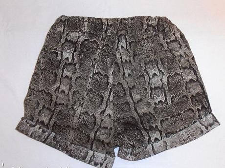 I359. bavlněné šortky 5-6 let, h&m,116