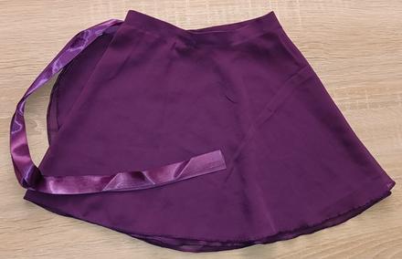 Krátká zavinovací baletní sukně vel. 146, capezio,146