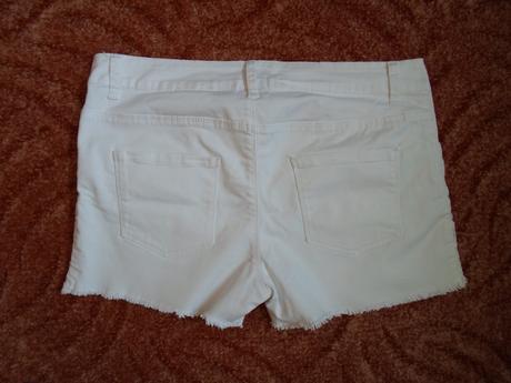 Bílé kraťasy kraťásky šortky s krajkou, esmara,38