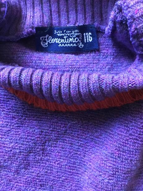 Fialové pončo s vlnou florentina, 116