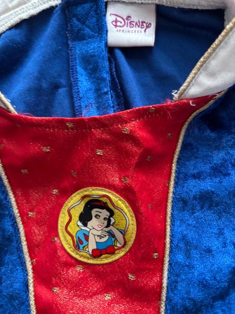 An19/ kostým sněhurka -v.7/8 let zn. disney, 