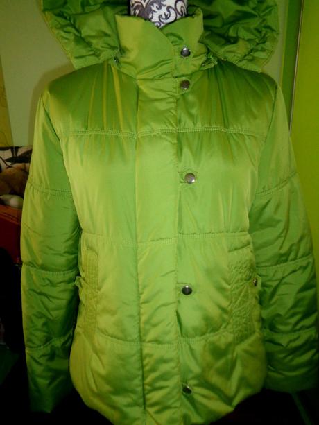 Krásná hráškově zelená prošívaná bunda, next,40