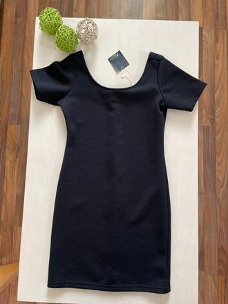 Nové černé šaty s kulatým výstřihem, vel s, piaza, piazza italia,s