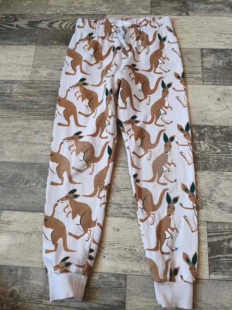 Tepláky neutrální s klokany, h&m,134