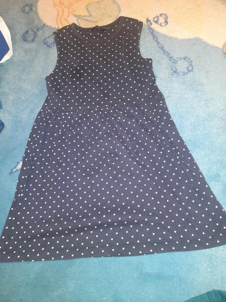 Dívčí šaty srdíčka vel. 98 - 104 - 110, george,98