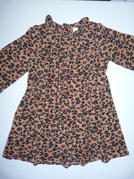 Šatičky vel.10 let, next,140