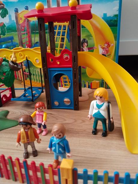 Playmobil hřiště, 