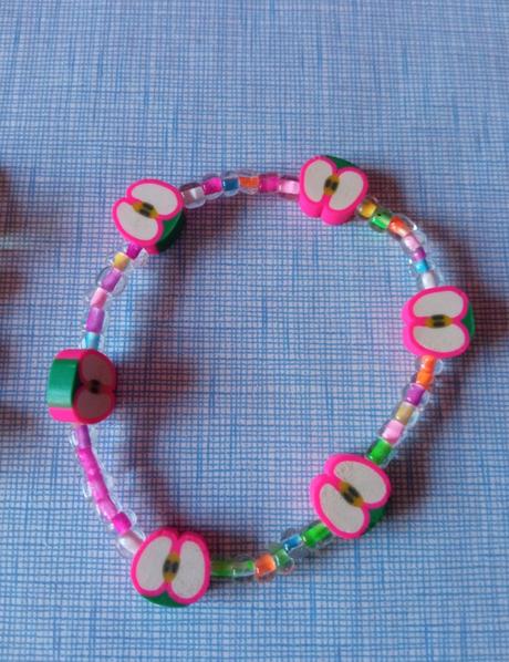 Náramky s řetízkem, apple