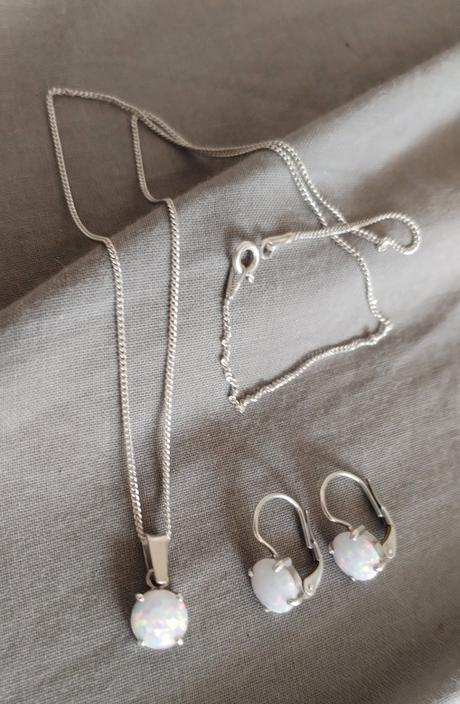 Luxusní stříbrná sada s opálem, 