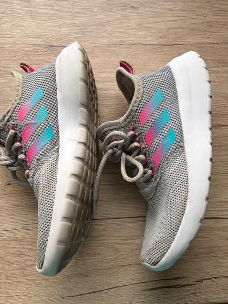 Bezecke boty adidas 36 sede s tyrkysovo-ruzovymi, adidas,36