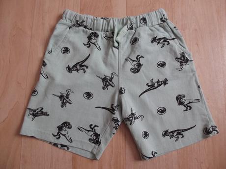 Šortky v.128, sinsay,128