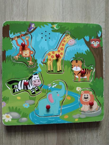 Dřevěná vklácka zvířátka se zvukem,