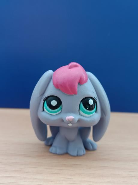 2 lps zakrslí králíčci, 