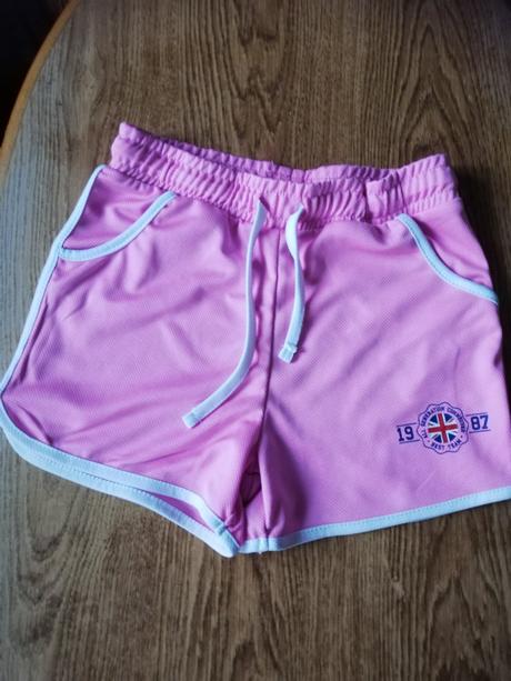 Šortky dívčí vel. 116/122(vel.6 - 7let)., terranova,116