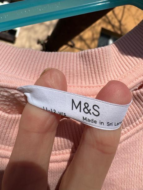 Mikča, marks & spencer,152