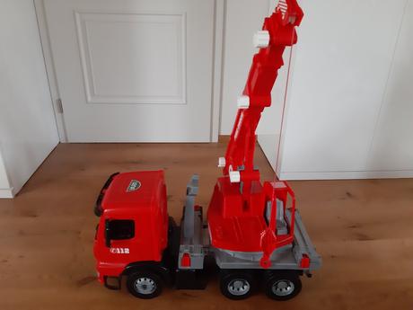 Lena autojeřáb velký,