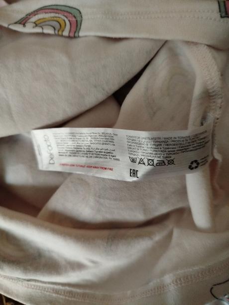 Tričko zn. defacto vel.104, 104