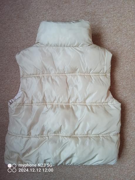 Vesta zn."reserved" vel."m", reserved,m