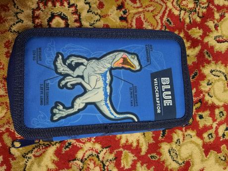 3-patrový penál s dinosaurem, 