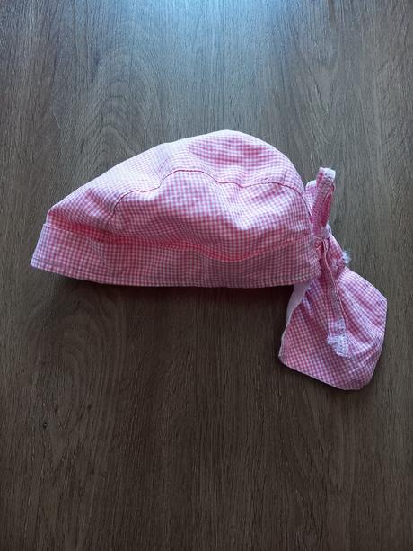 Károvaná čepice/pirátka, 92