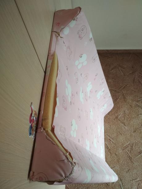 Přebalovací deska na komodu, 