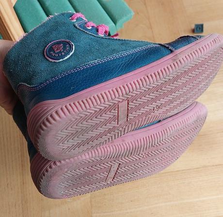 Protetika zimní, protetika,32