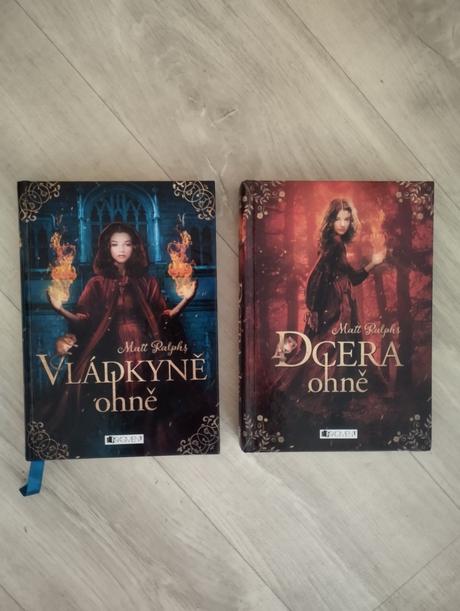 Kniha dcera ohně, vládkyně ohně od 11 let, 