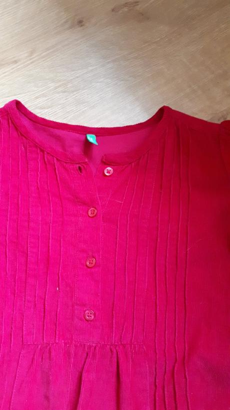 Krásné jemné manžestrové šaty,  šatovka, benetton,140