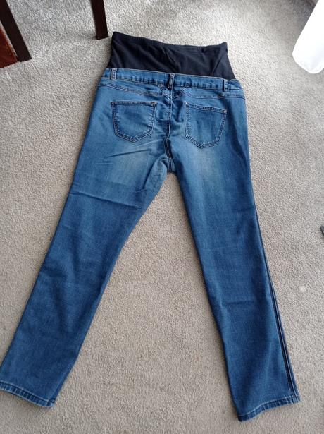 Těhotenské rifle, 42