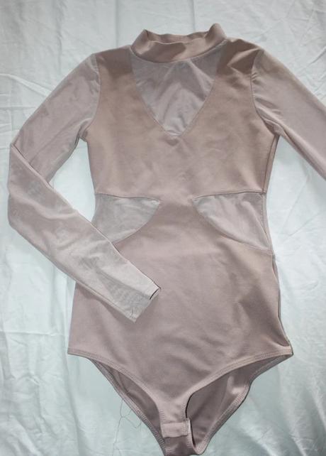 Vb187. body vel xs, amisu,xs