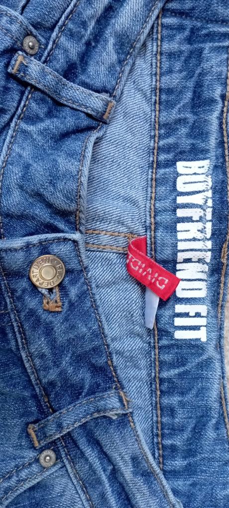 Šortky zn."divided" vel."42/l", 42