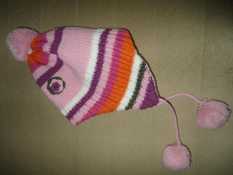 Hezká dvojitá čepička velikost 2-3 roky, 98