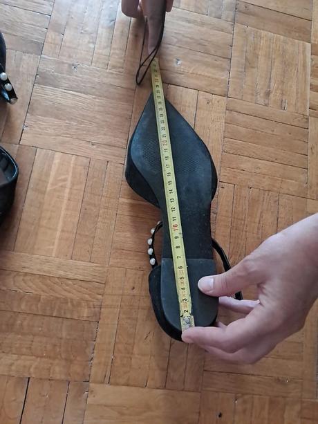 Sandálky s korálky, zara,41