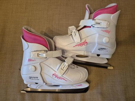 Dívčí rostoucí lední brusle vel. 33-36, tempish,33