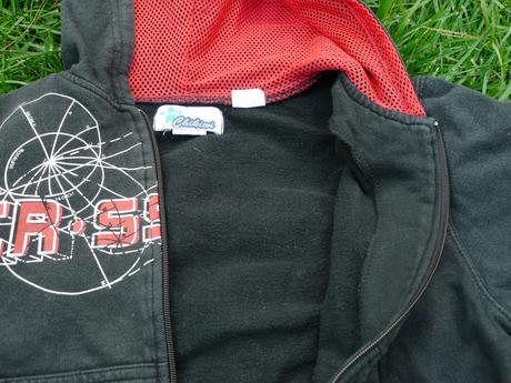 Cerna mikina s kapucou, 128