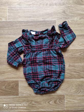 Body s dlouhým rukávem, 92